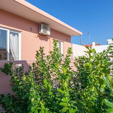 Lemon Tree Apartment * Rethymno (Crete)